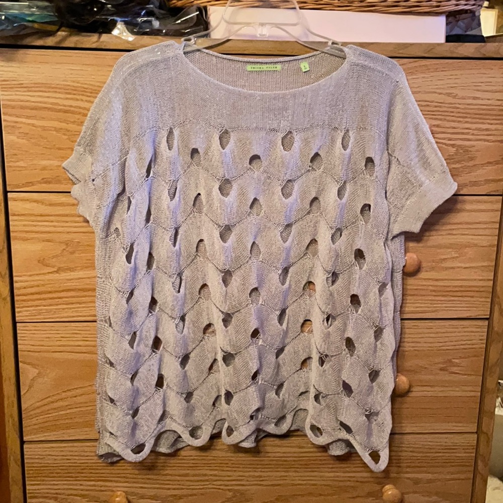 Trisha Tyler Gray Woven Top Sz L